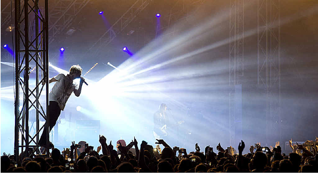 BEST SHOW: Jon Foreman of Switchfoot plays live on mainstage at Easterfest 2015. BEST SHOW: Jon Foreman of Switchfoot plays live on mainstage at Easterfest 2015.